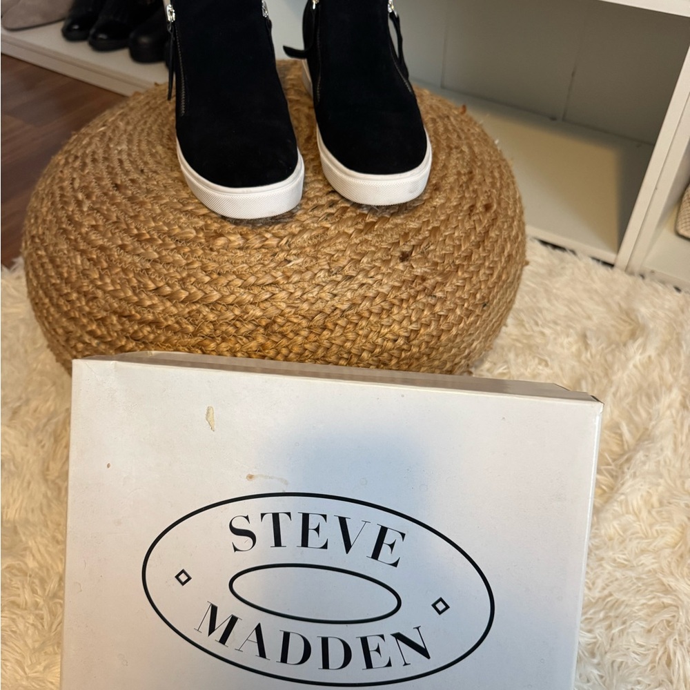Steve Madden Black and White High-Tops
